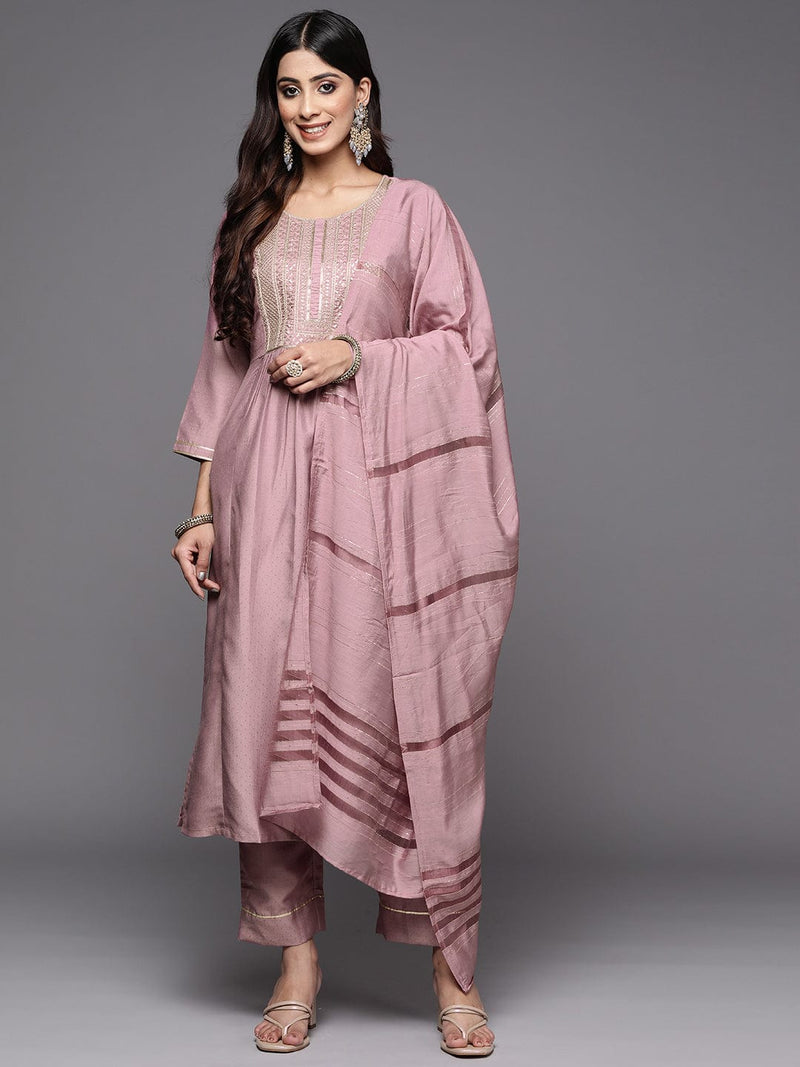 buy pink mauve ethnic motifs embroidered kurta set