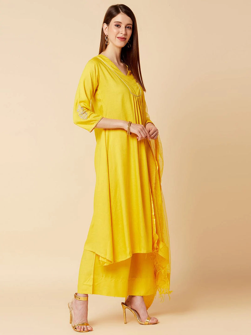 varanga yellow regular a-line kurta set dupatta