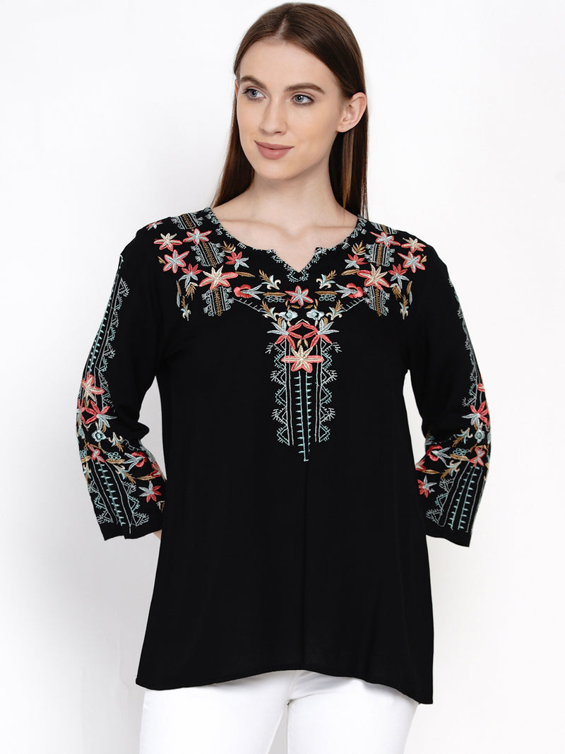 9impression casual 3/4 sleeve embroidered black top