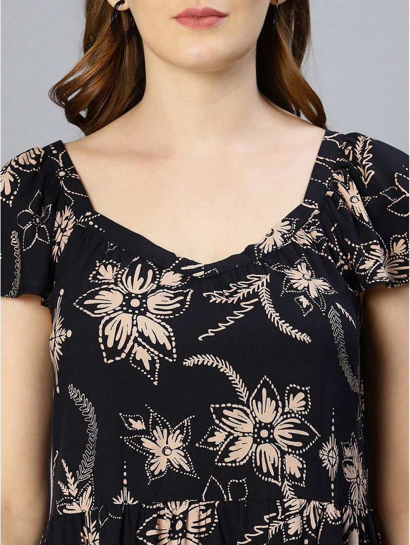shop goddess black floral printed maxi dress
