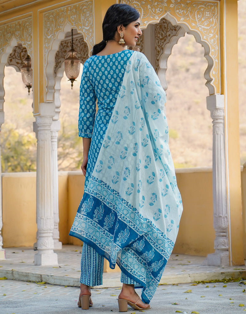 Enticing Blue Embroidered Straight-fit Kurti