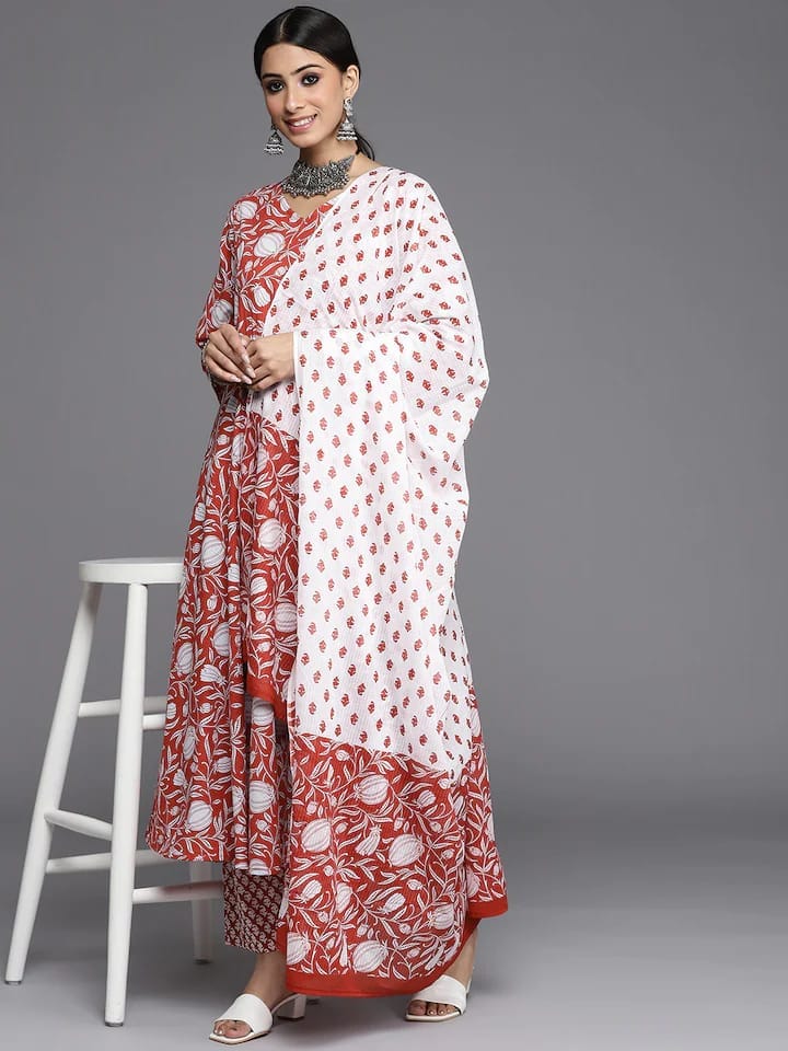shop red ethnic motifs printed cotton kurta set dupatta