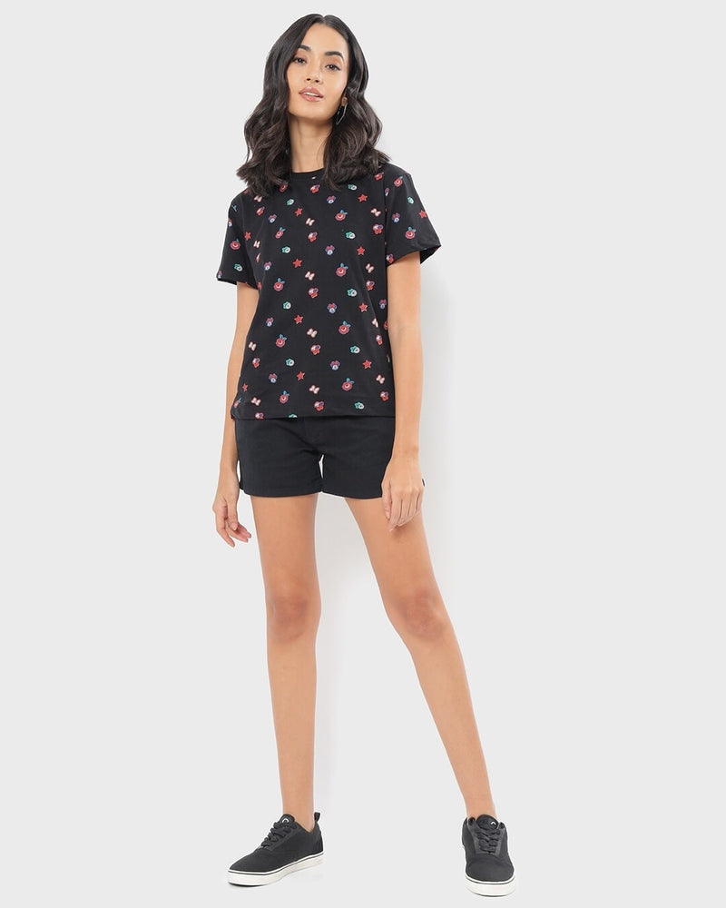Women Black All Over Printed T-shirt